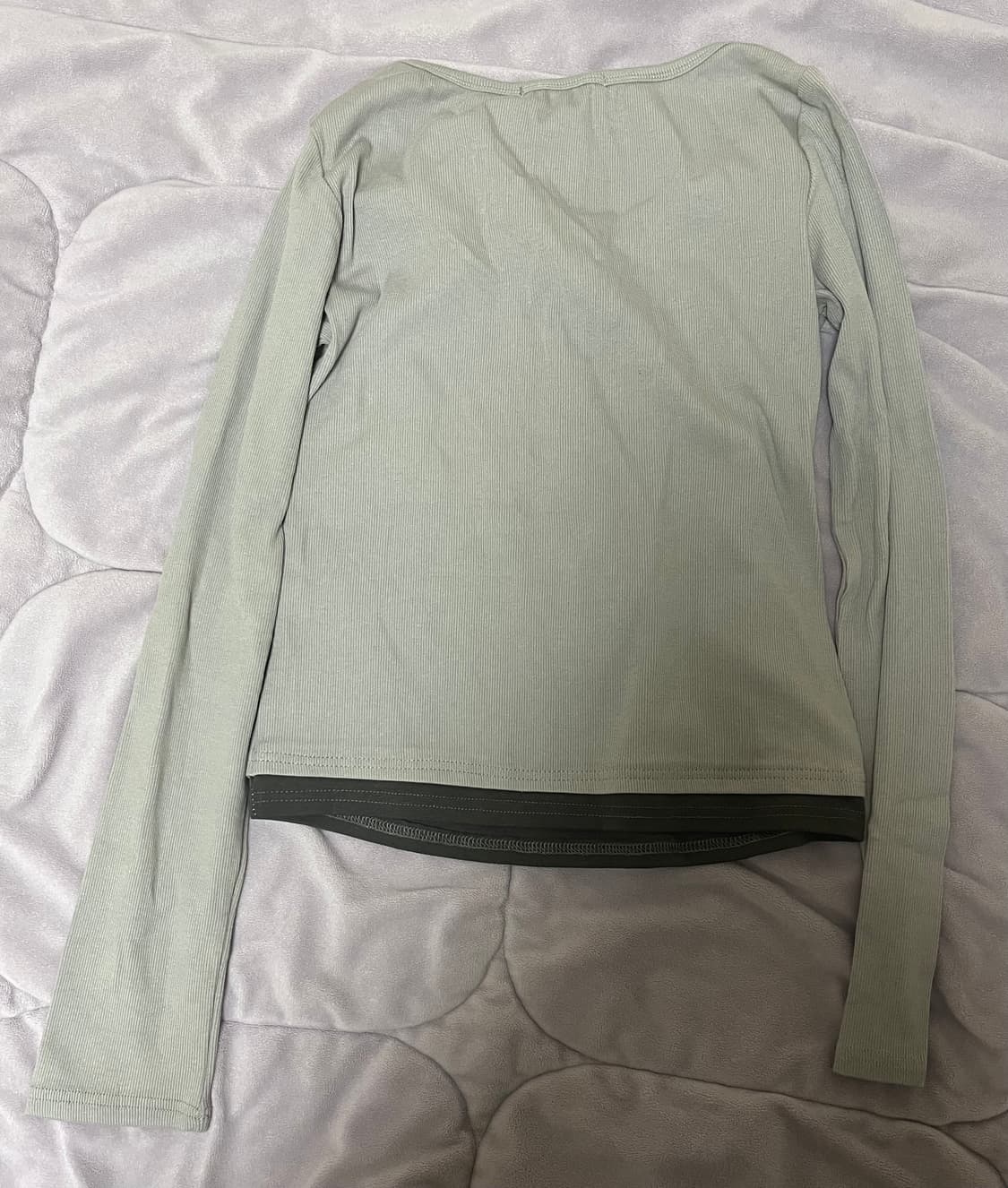 미사용)히니츠키) y2k 키미 레이어드 배색 엔젤윙티(그레이) 상품이미지4