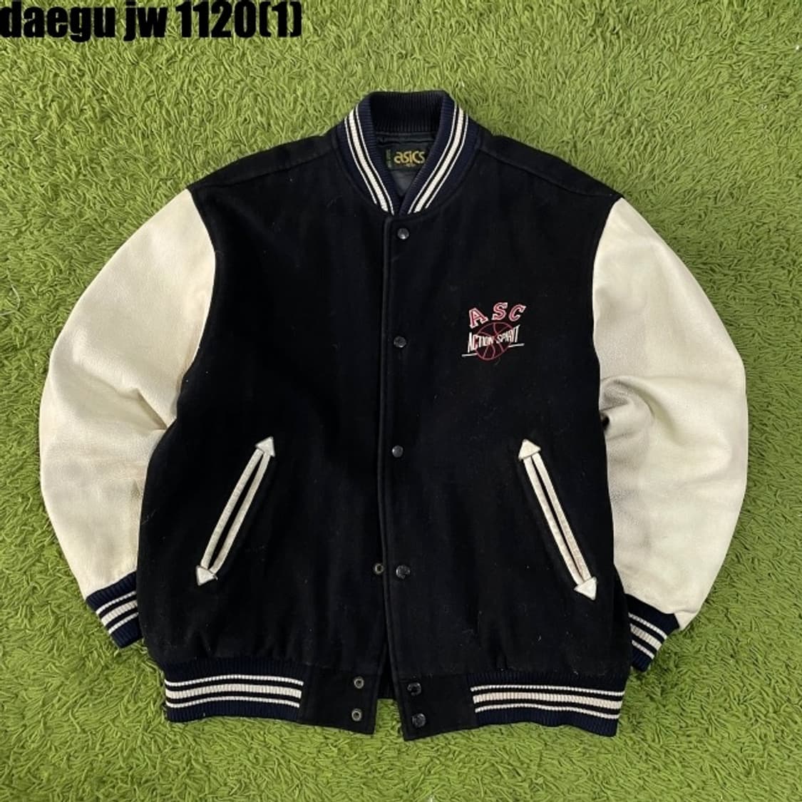 아식스 바시티 자켓 상품이미지2
