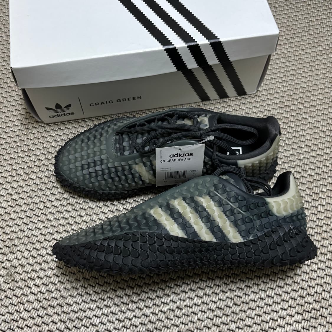 아디다스 x 크레이그그린 그래드파 AKH 상품이미지1