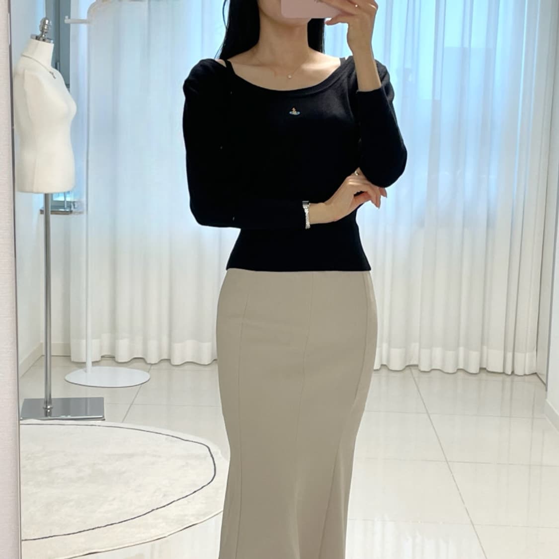 비비안웨스트우드 유넥 니트 블랙 상품이미지6