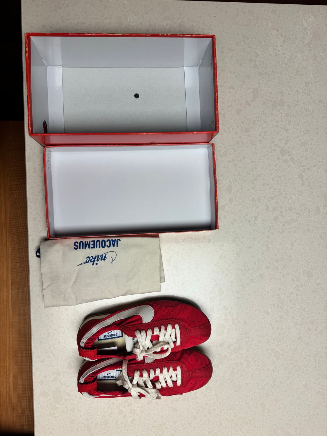 나이키 자크뮈스 빨강 250새상품 상품이미지3