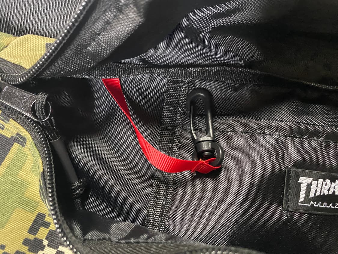 Thrasher camo 힙색 새제품 상품이미지6