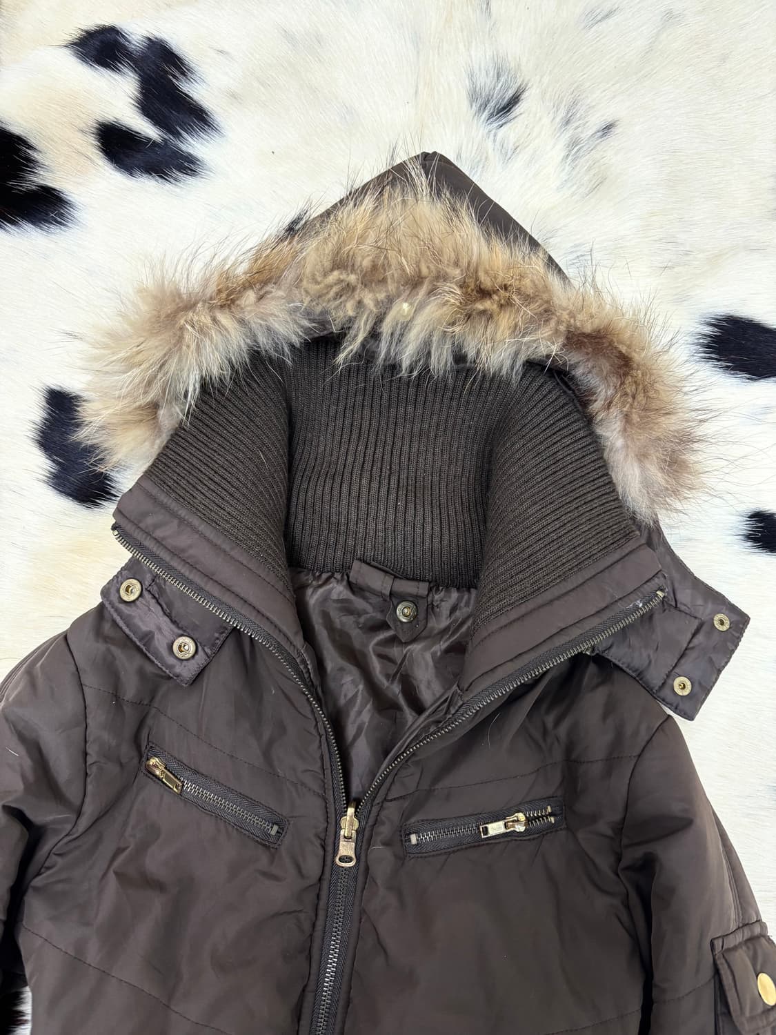 High Neck Design Multi Pocket Brown Fur  상품이미지9