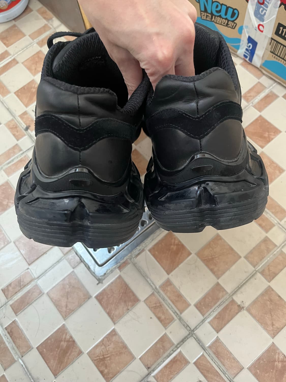 리매진 더코어 42사이즈 상품이미지4