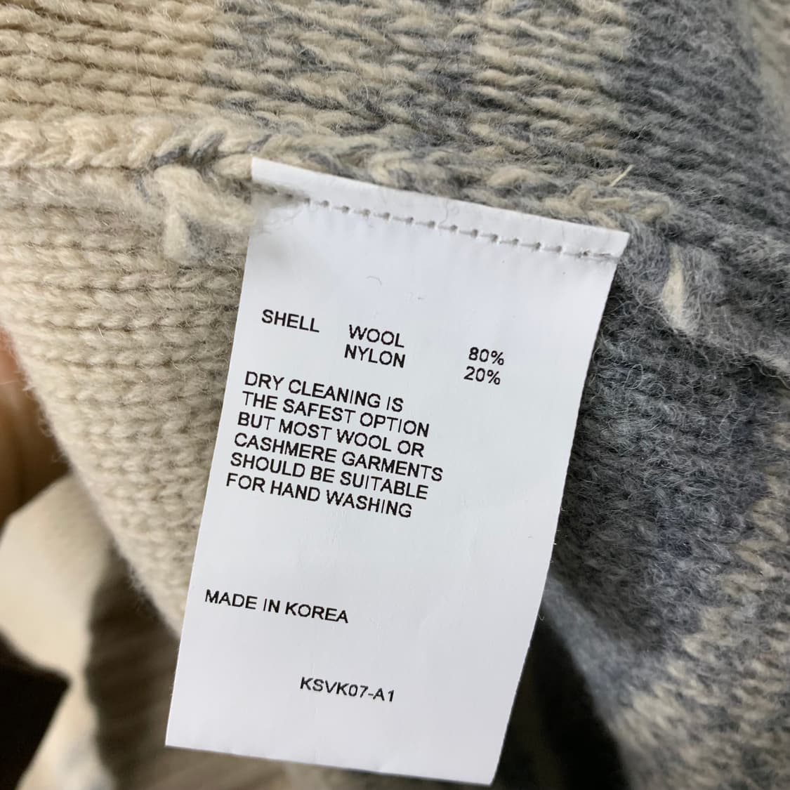 비바스튜디오 오버사이즈 스트라이프 니트 상품이미지4