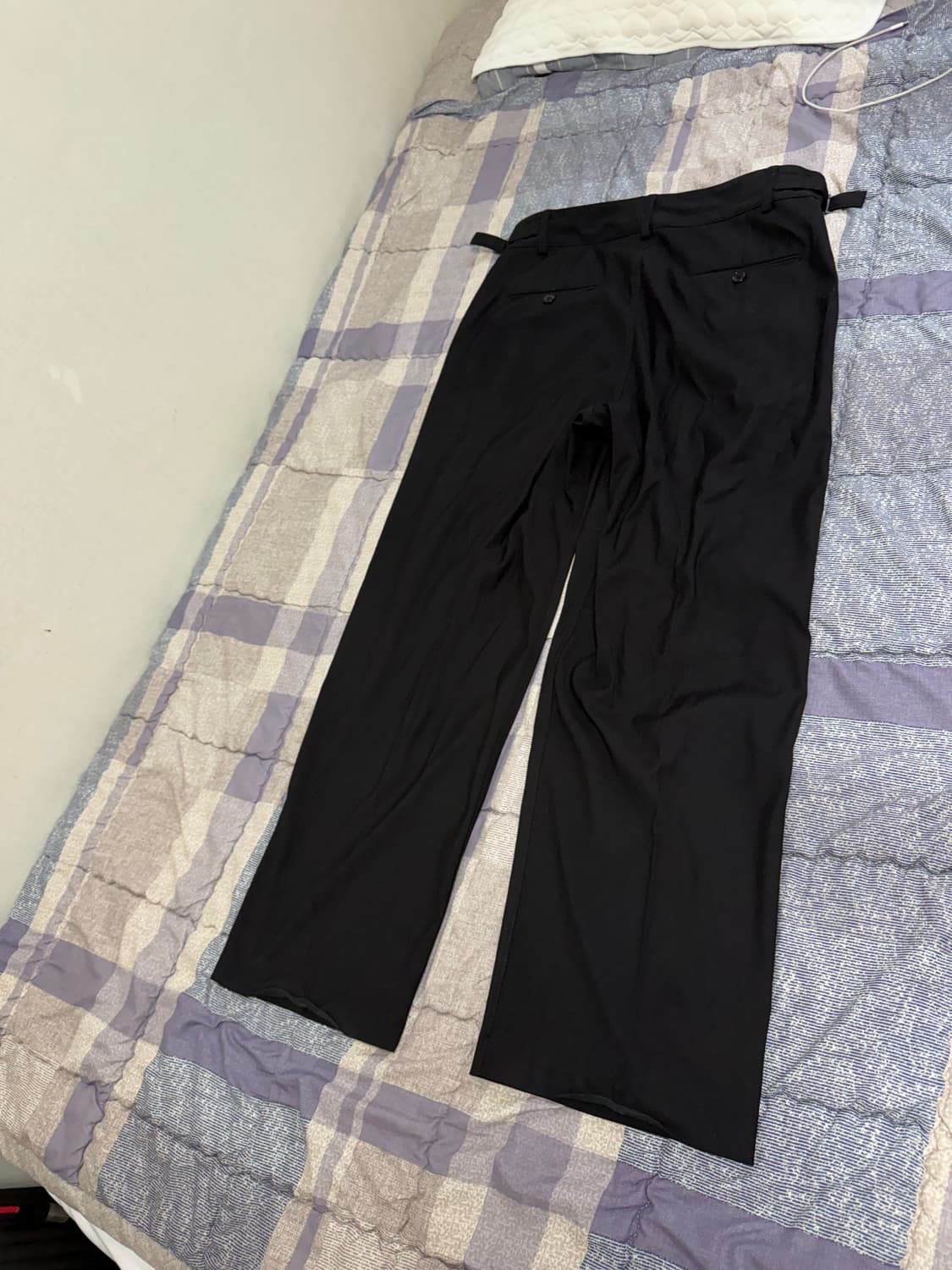 어나더오피스 산티아고 블랙 와이드 팬츠 03사이즈 판매합니다. 상품이미지2