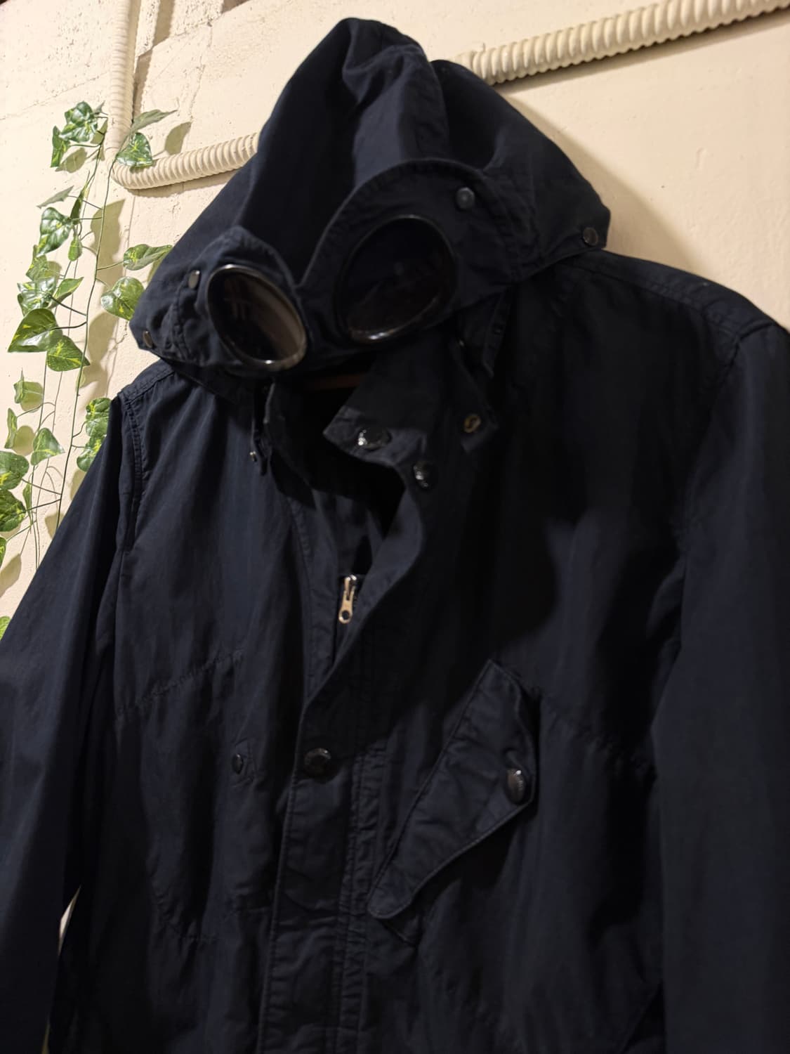 (L) CP컴퍼니 다크네이비 고글자켓  상품이미지3