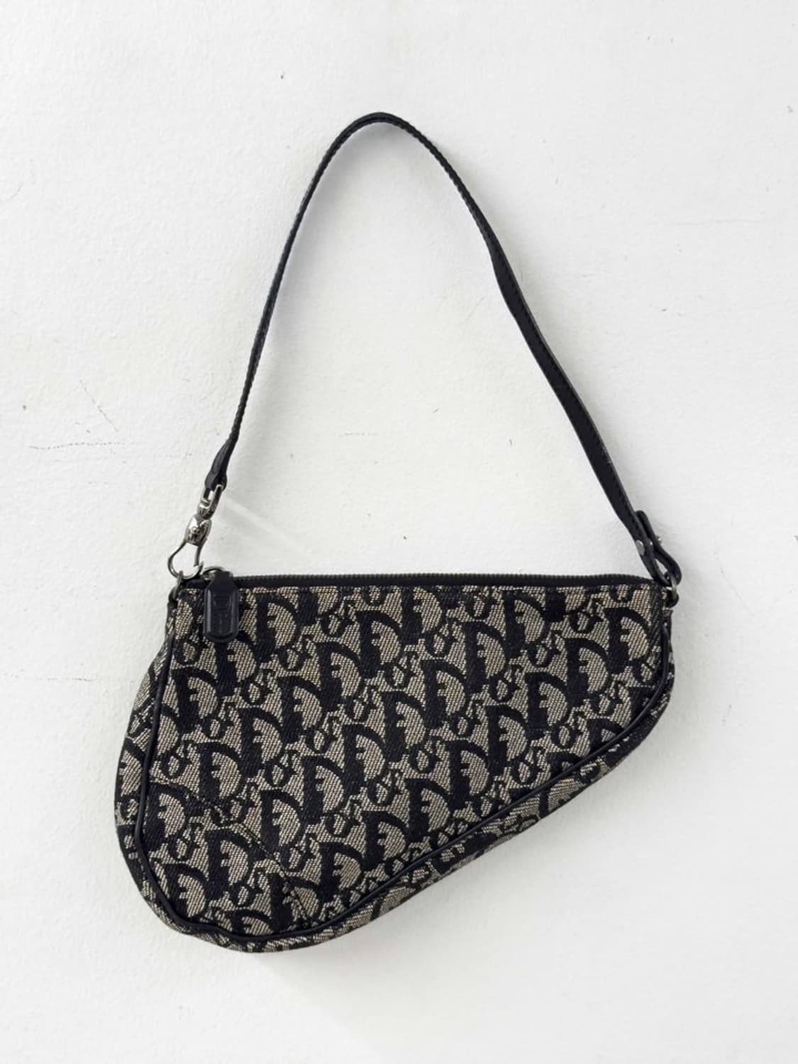 디올 오블리크 미니 새들백 상품이미지1