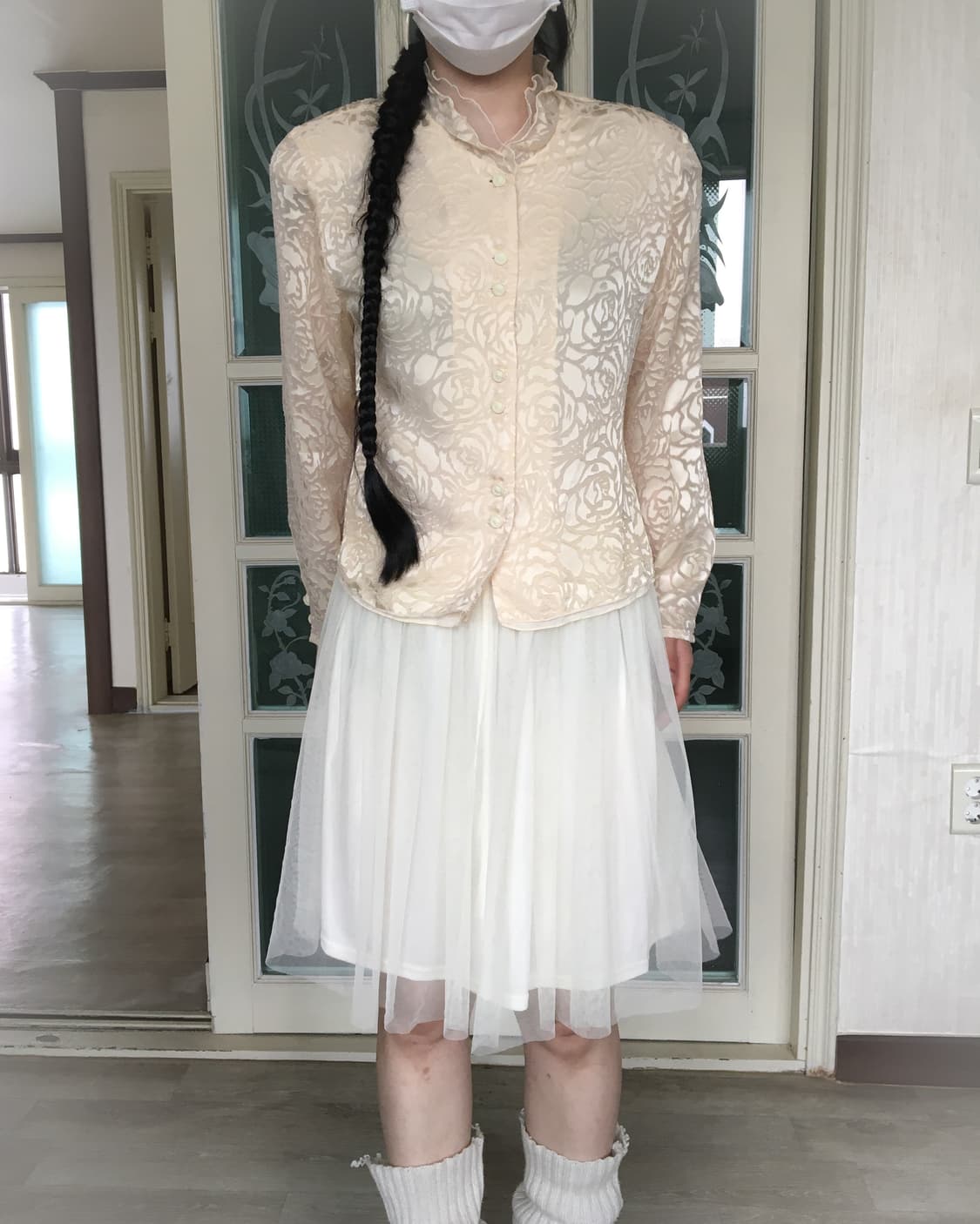 Flower pattern beige glossy jacket 상품이미지6