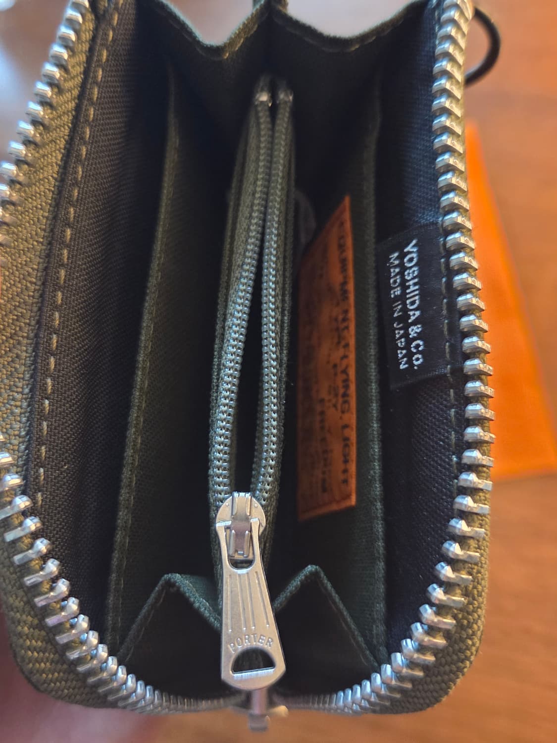 요시다포터 플라잉 에이스 멀티월렛 올리브 상품이미지4