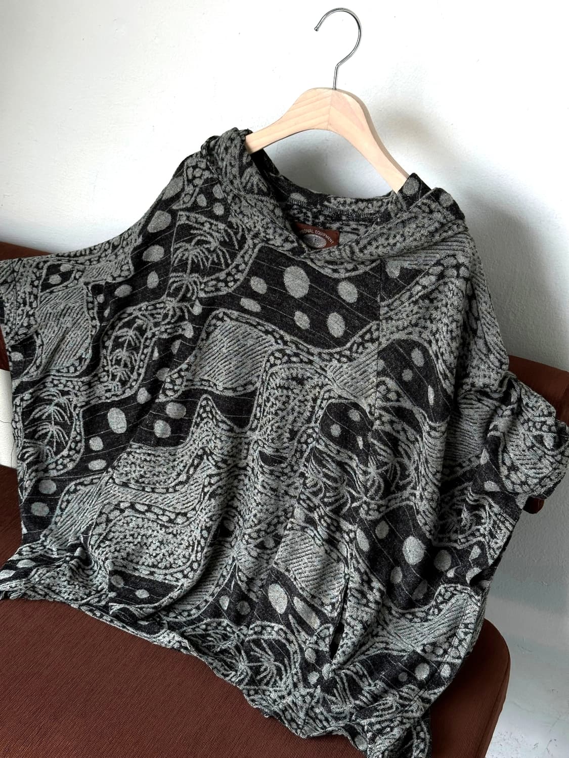 Hooded design wide cape parker 상품이미지1