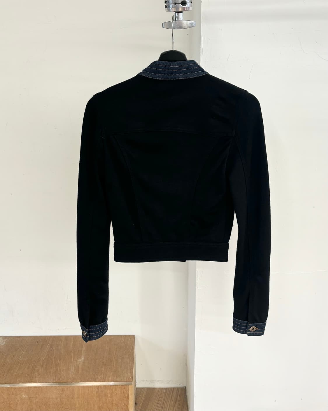 돌체앤가바나 블랙 크롭 데님 자켓  상품이미지6