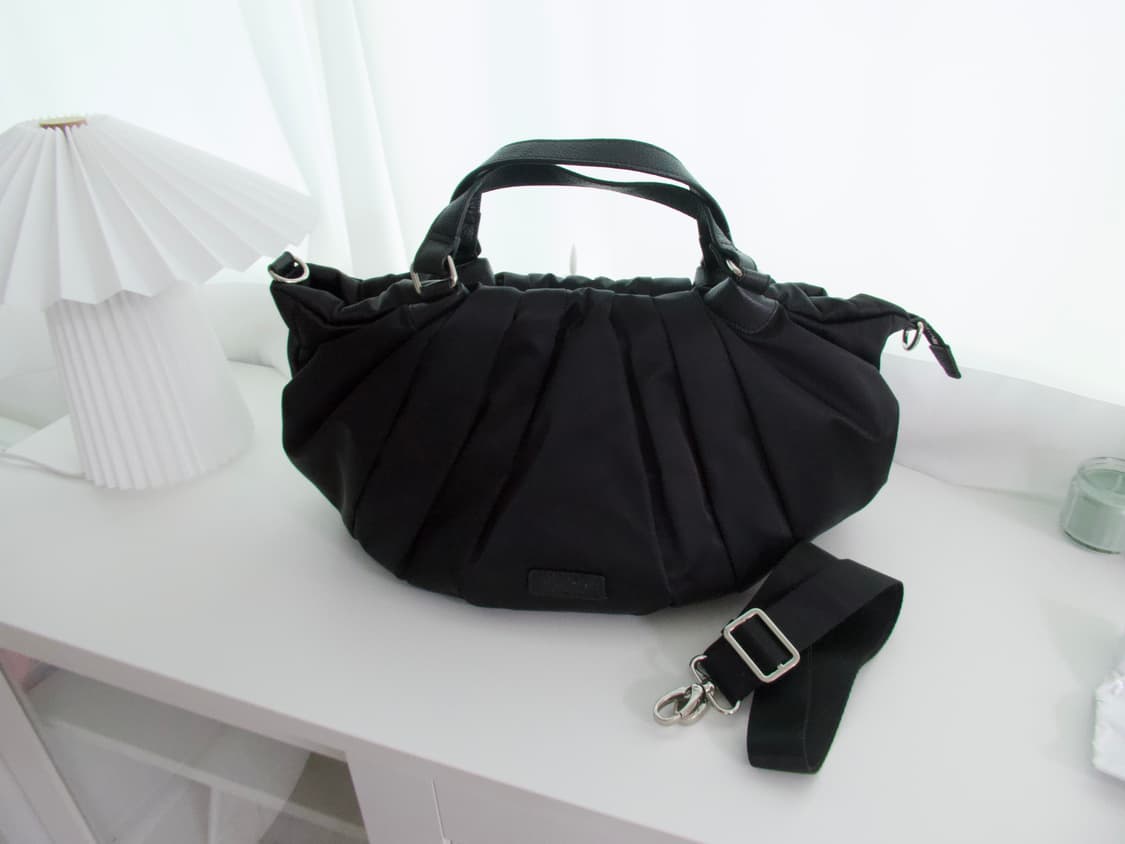 요지야마모토 Ysaccs 플리츠 토트백 상품이미지1