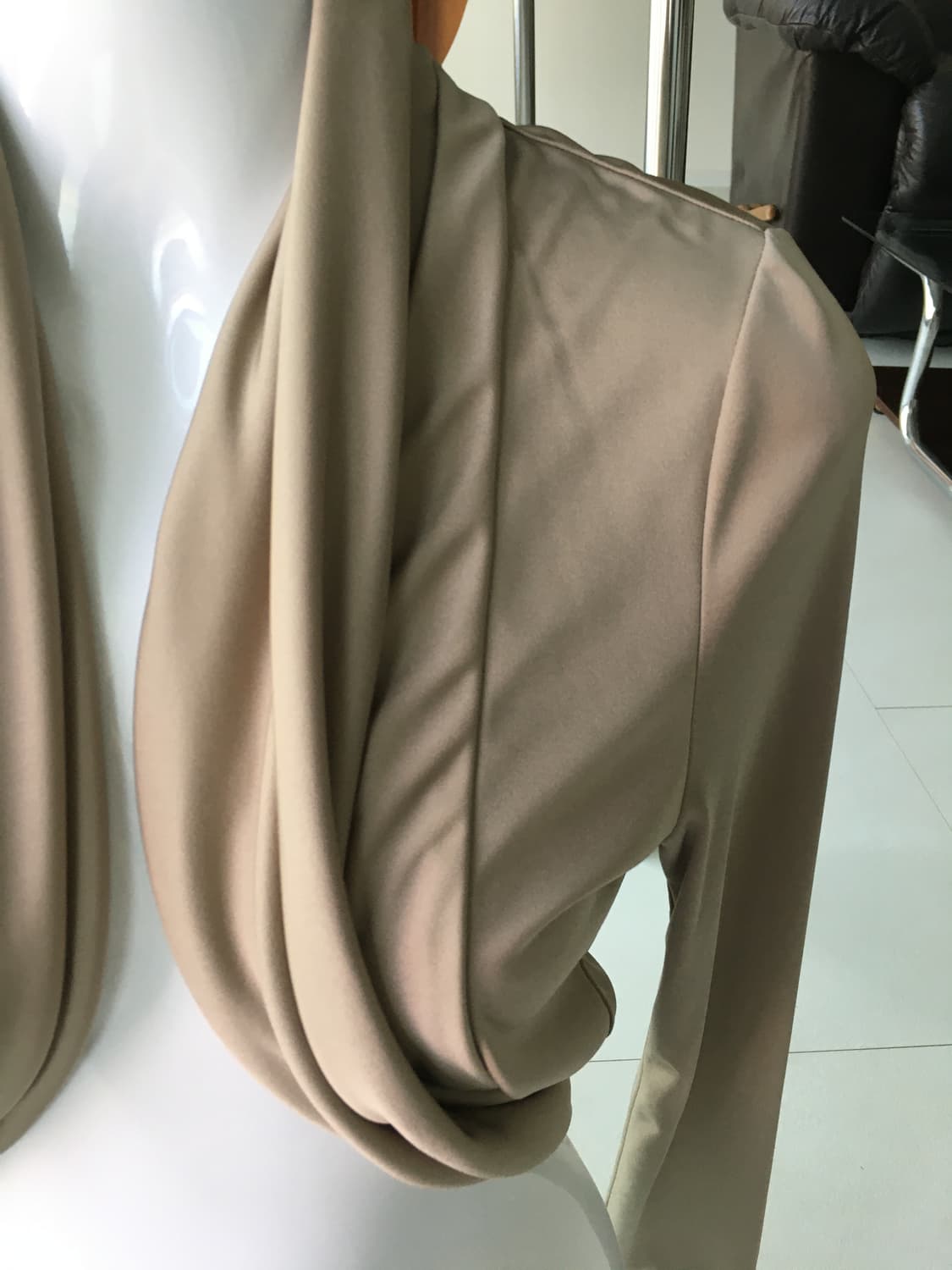satin drape bolero top 상품이미지2