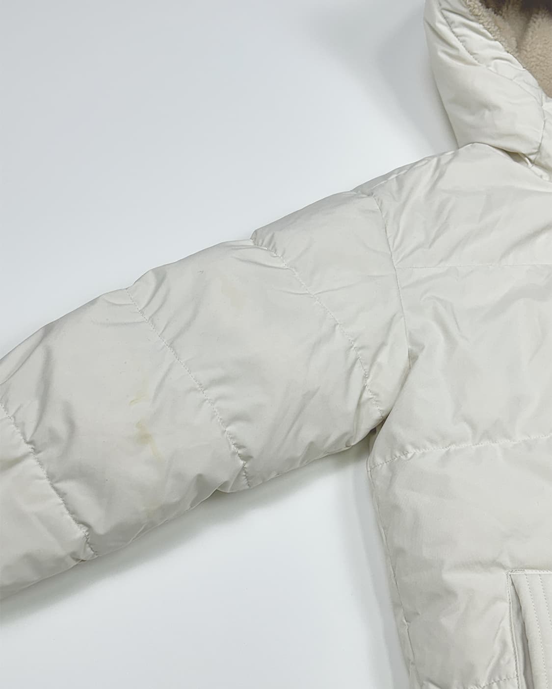 아이더 패딩 리버시블 뽀글이 상품이미지5