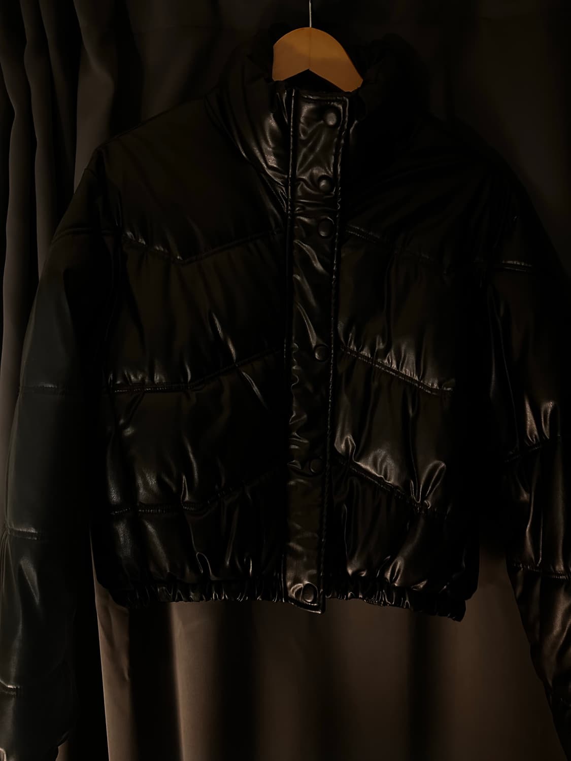 Zara 가죽패딩 상품이미지1