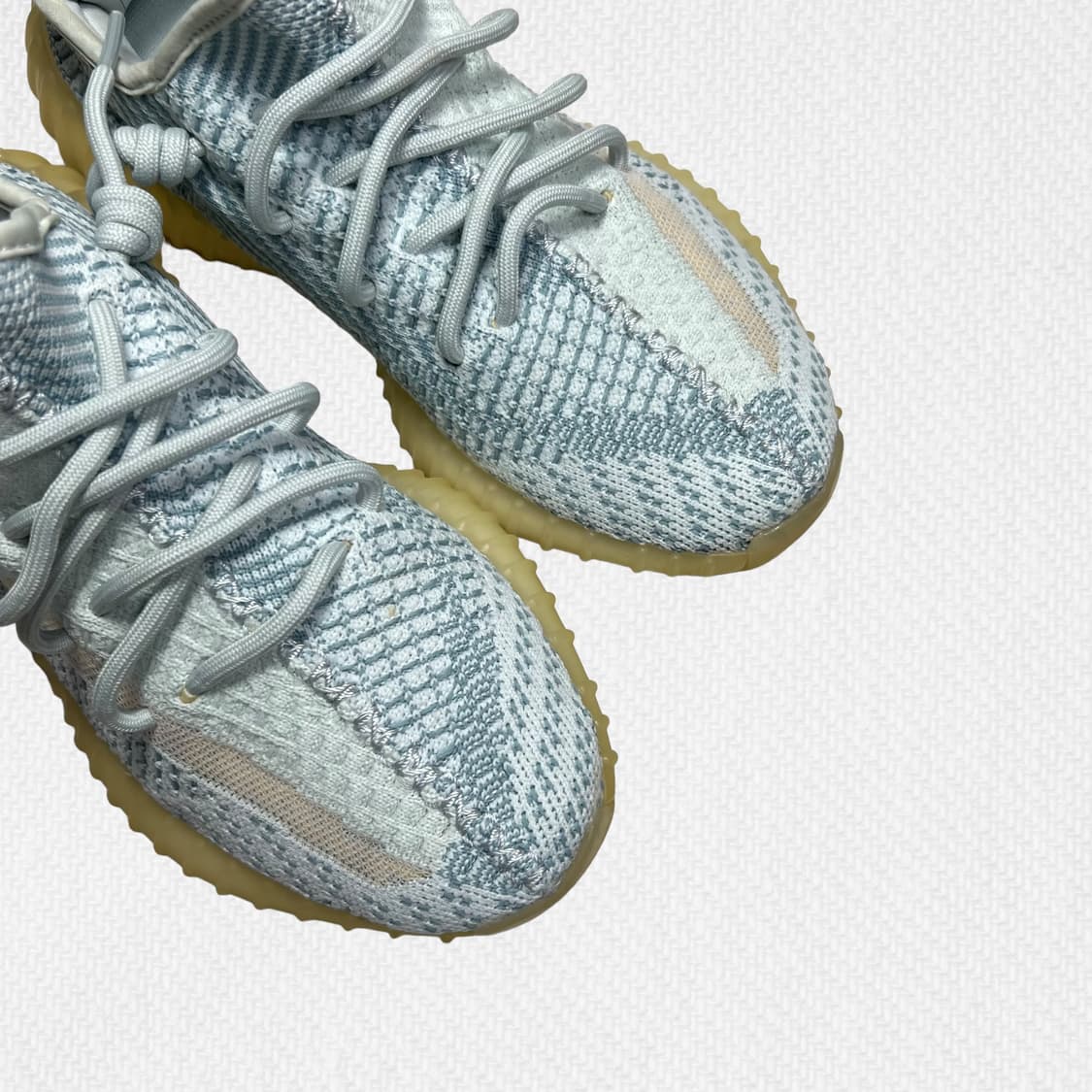 235 이지 부스트 350v2 클리우드 화이트 상품이미지5