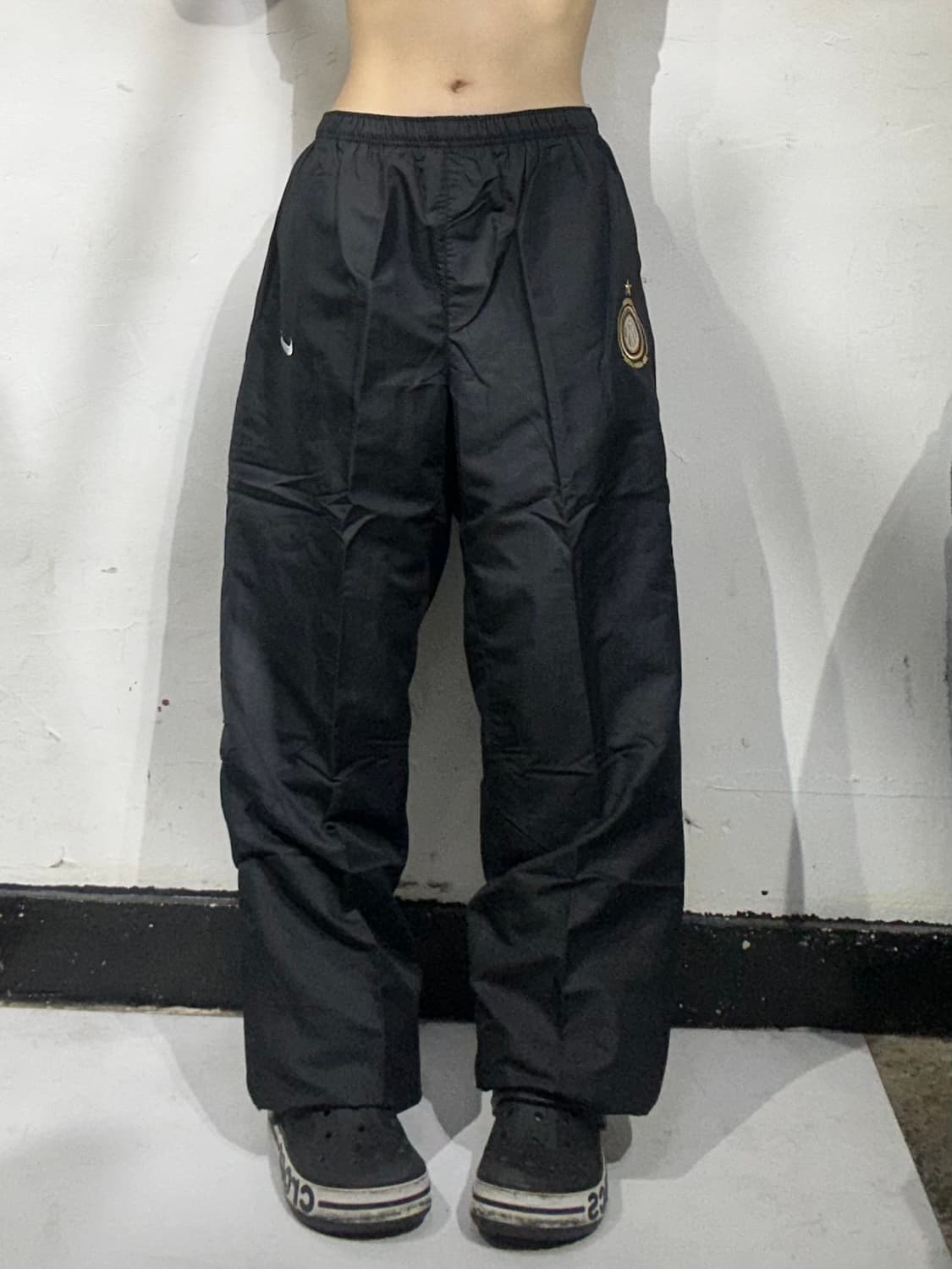 00s 나이키 새상품 블랙 인터밀란 한정판 와이드 트랙 팬츠 상품이미지2