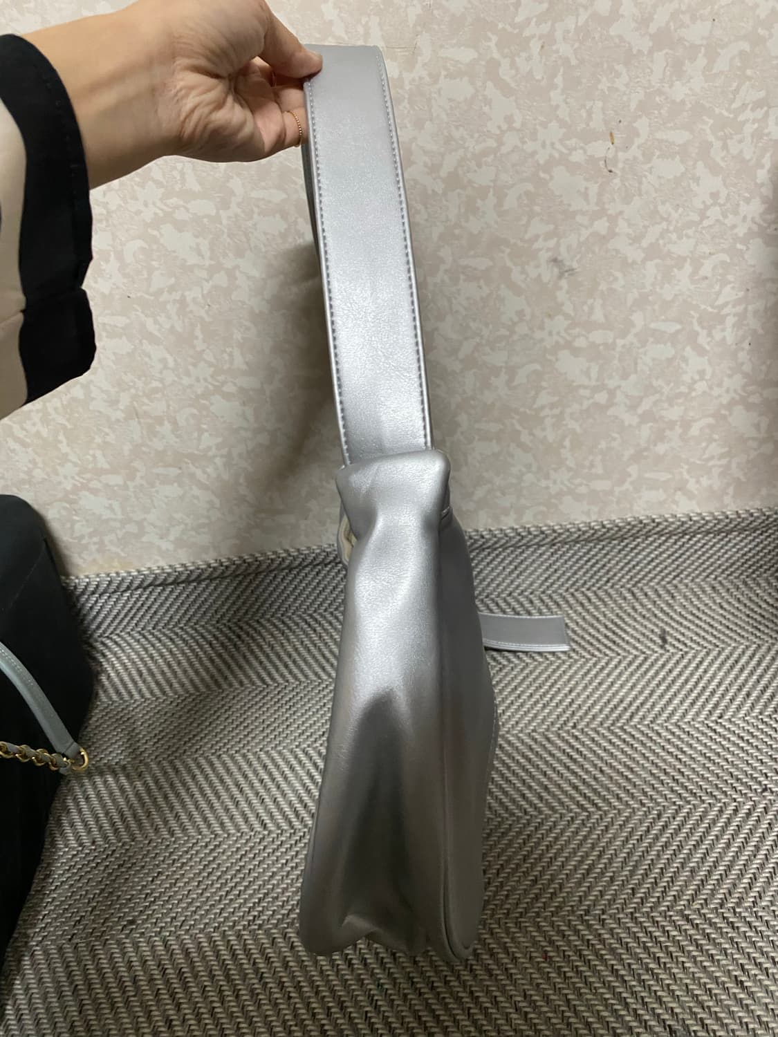필인더블랭크 숄더백 호보백 상품이미지4