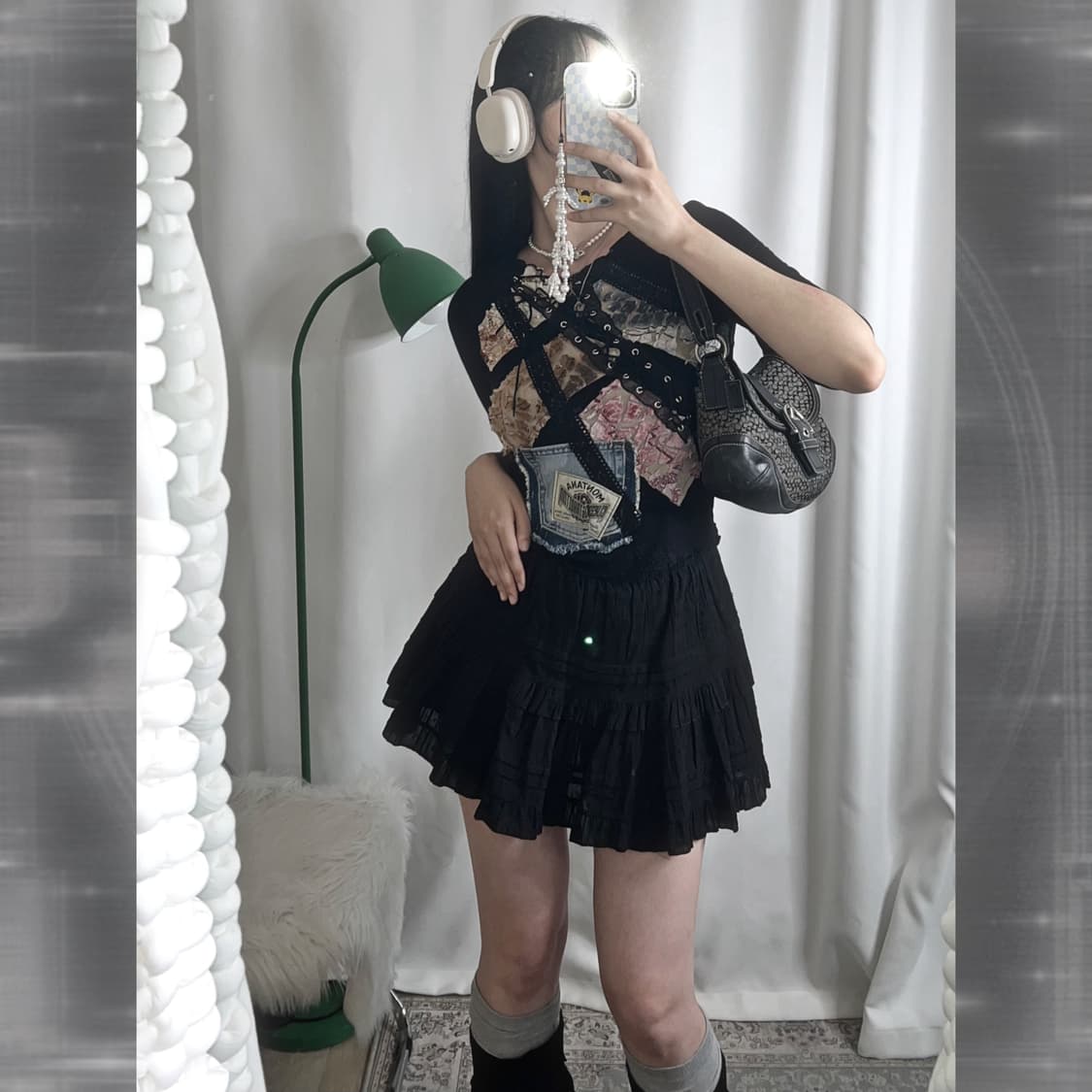 블랙 빈티지 패치 리본 티셔츠 상품이미지5