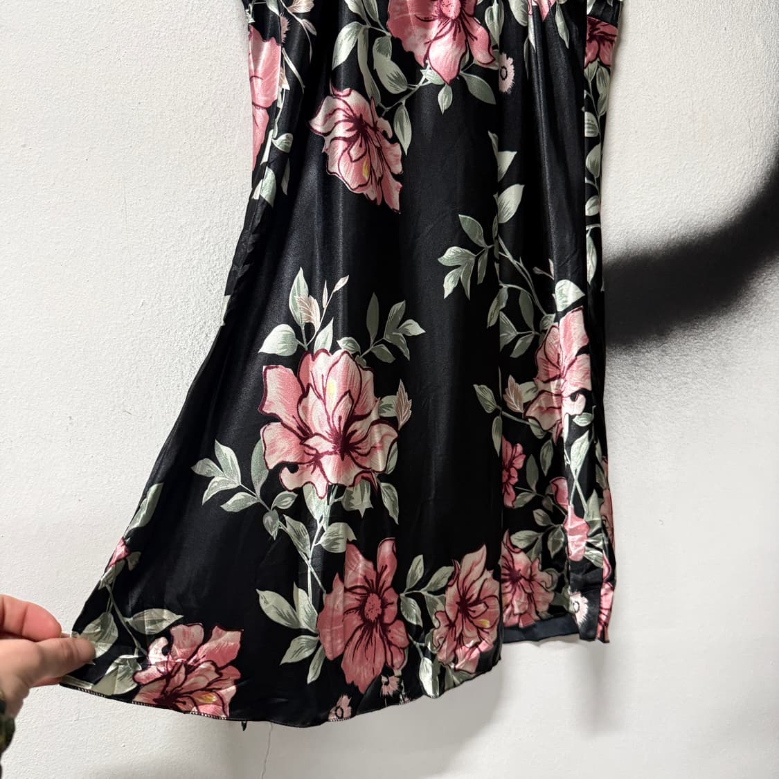 VTG 빈티지 블랙페어리 플로럴 패턴 플레어 새틴 슬립 원피스 상품이미지5
