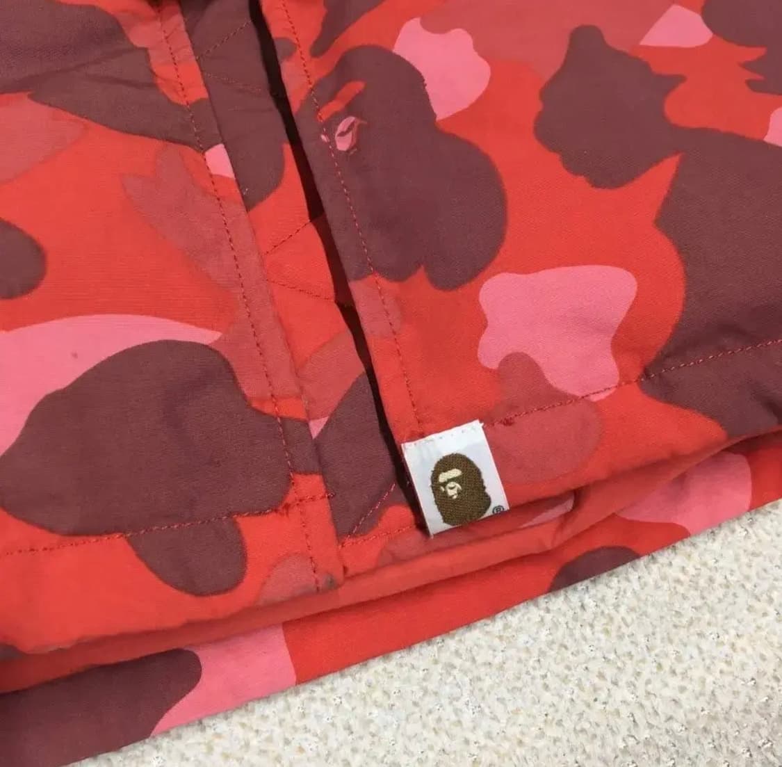 베이프 초판 레드 카모 자켓 상품이미지2