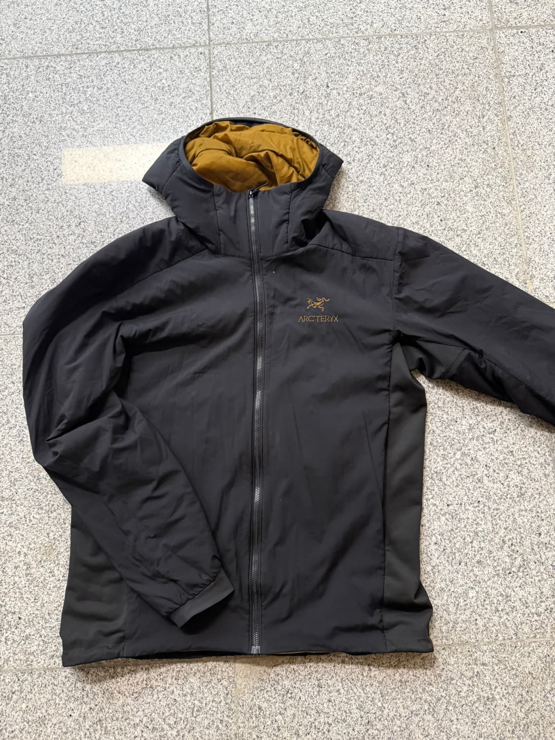 아크테릭스 아톰LT 후디 24K L 상품이미지1