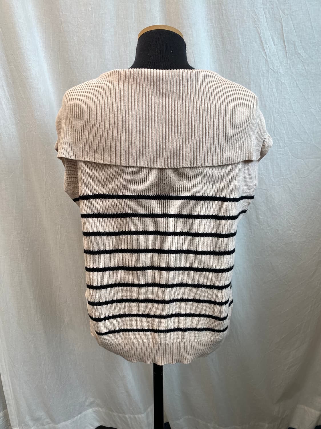 일러 스트라이프 니트베스트(M) 상품이미지2