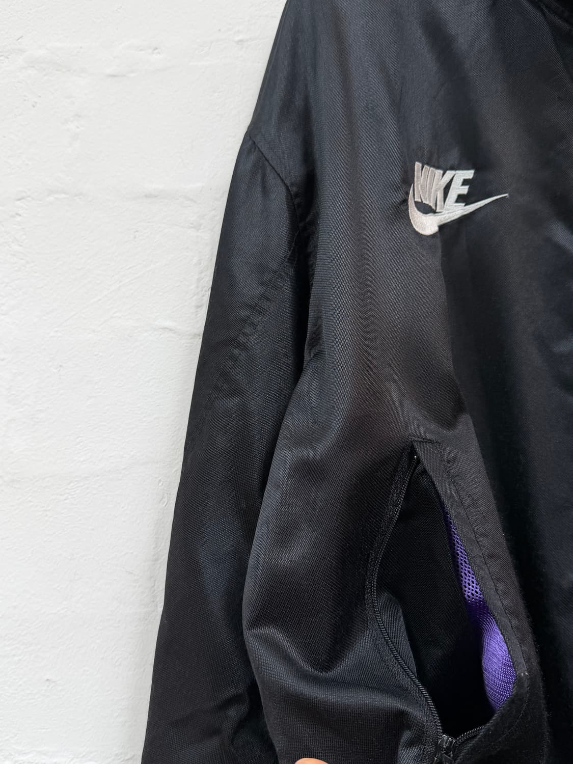 Nike 나이키 블랙 나일론 트랙 자켓 상품이미지4