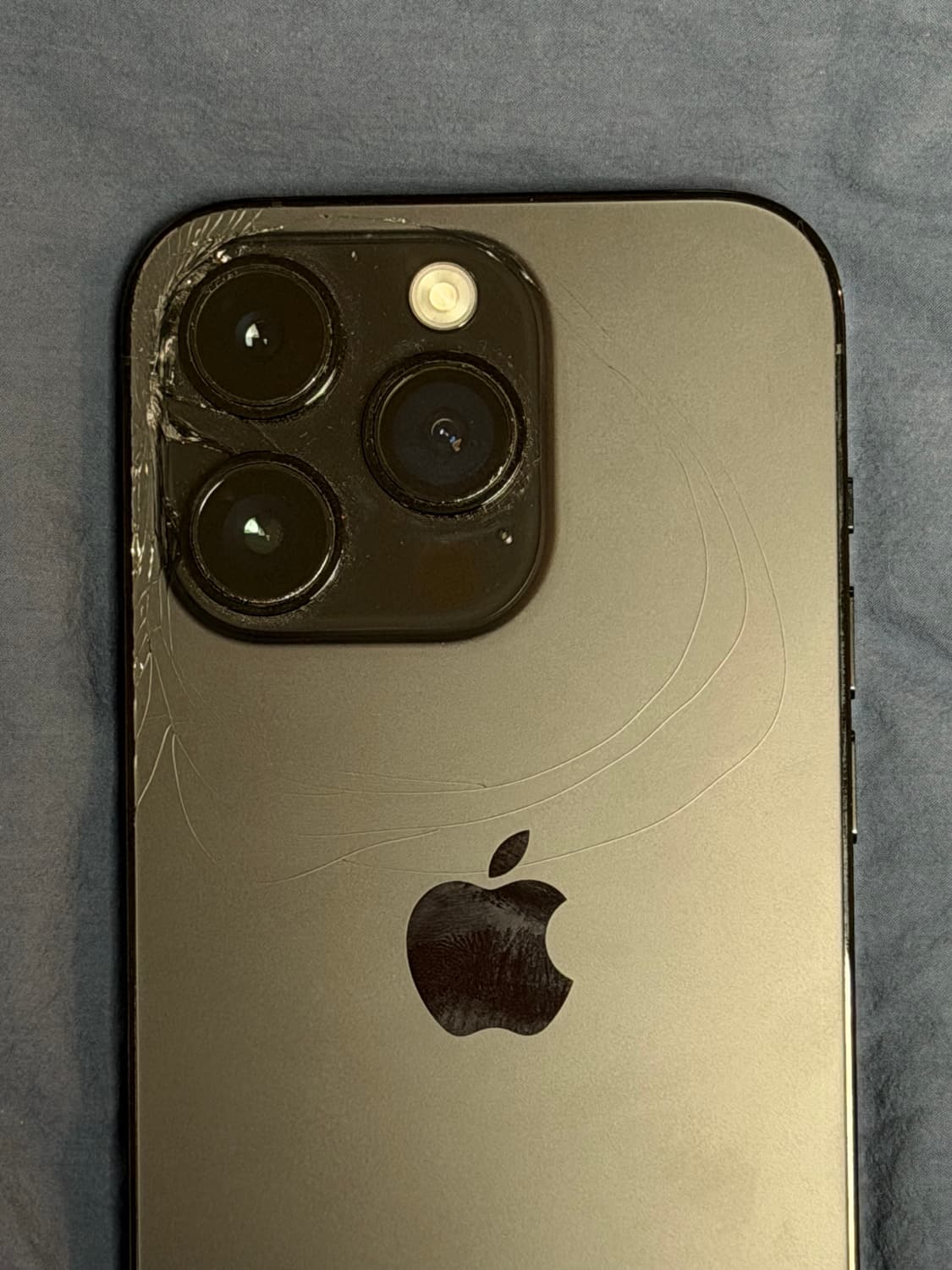 아이폰 14pro 256기가 후면 액정 파손 상품이미지2