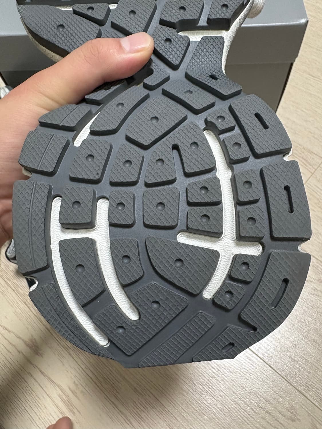 발렌시아가 3XL (41) 새상품급 상품이미지8