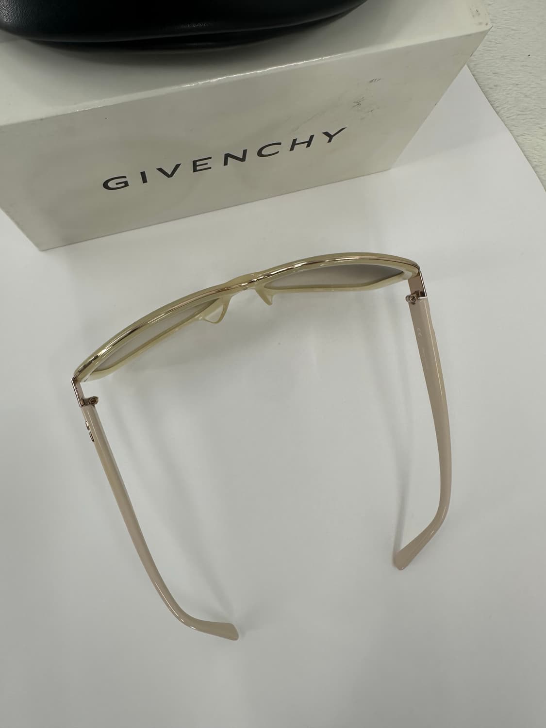 [새상품 무료배송] 정품 지방시 Made in Italy 선글라스 상품이미지7