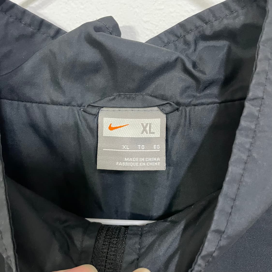 나이키 블랙 바람막이 자켓 상품이미지4