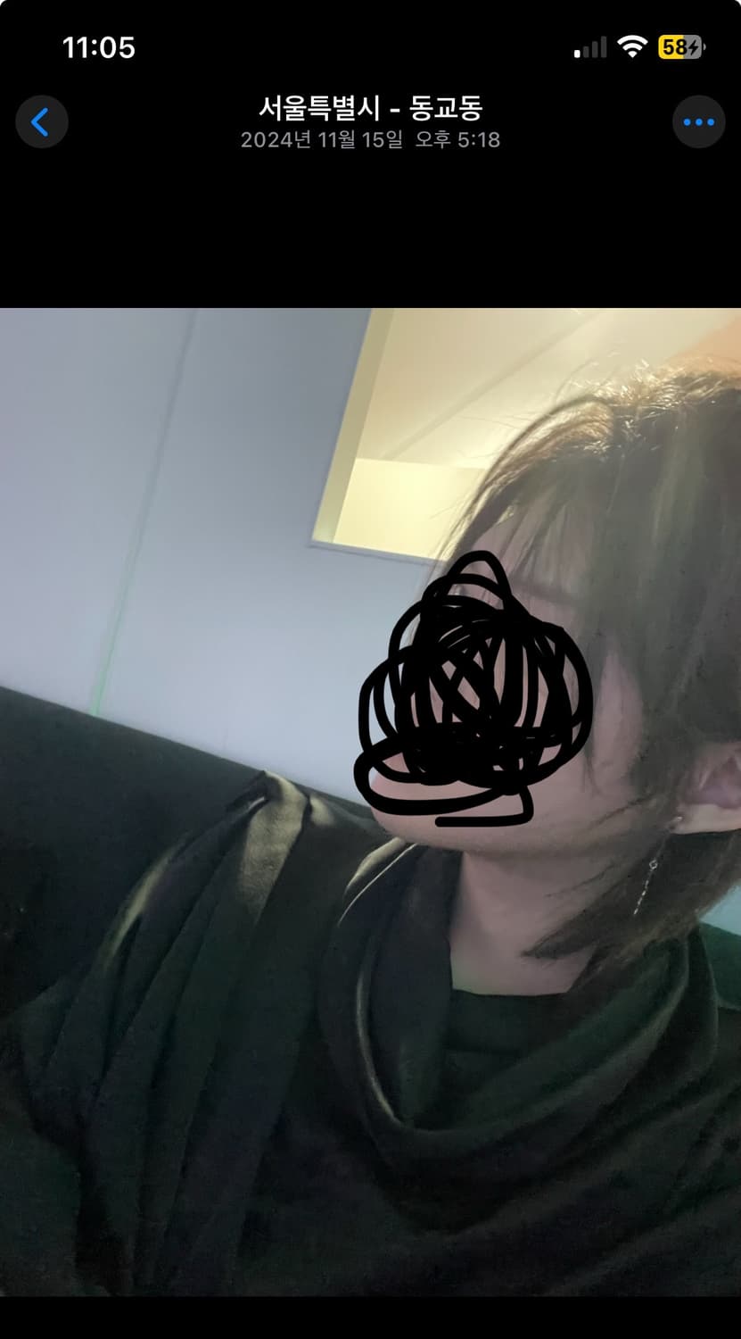 생로랑 23aw 새틴 탑 상품이미지9