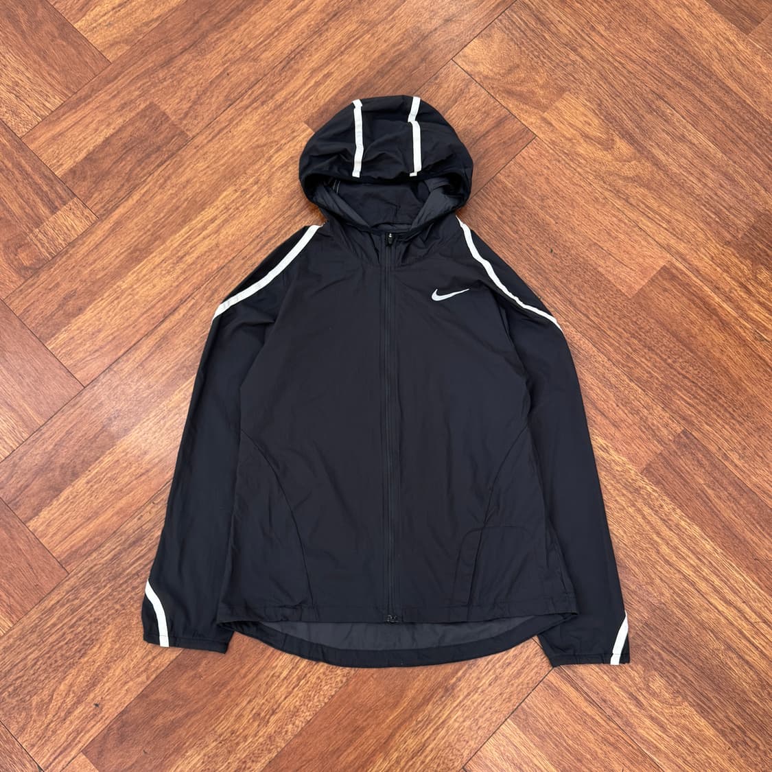 M 나이키 임파시블리 라이트 후드 바람막이 자켓  상품이미지1