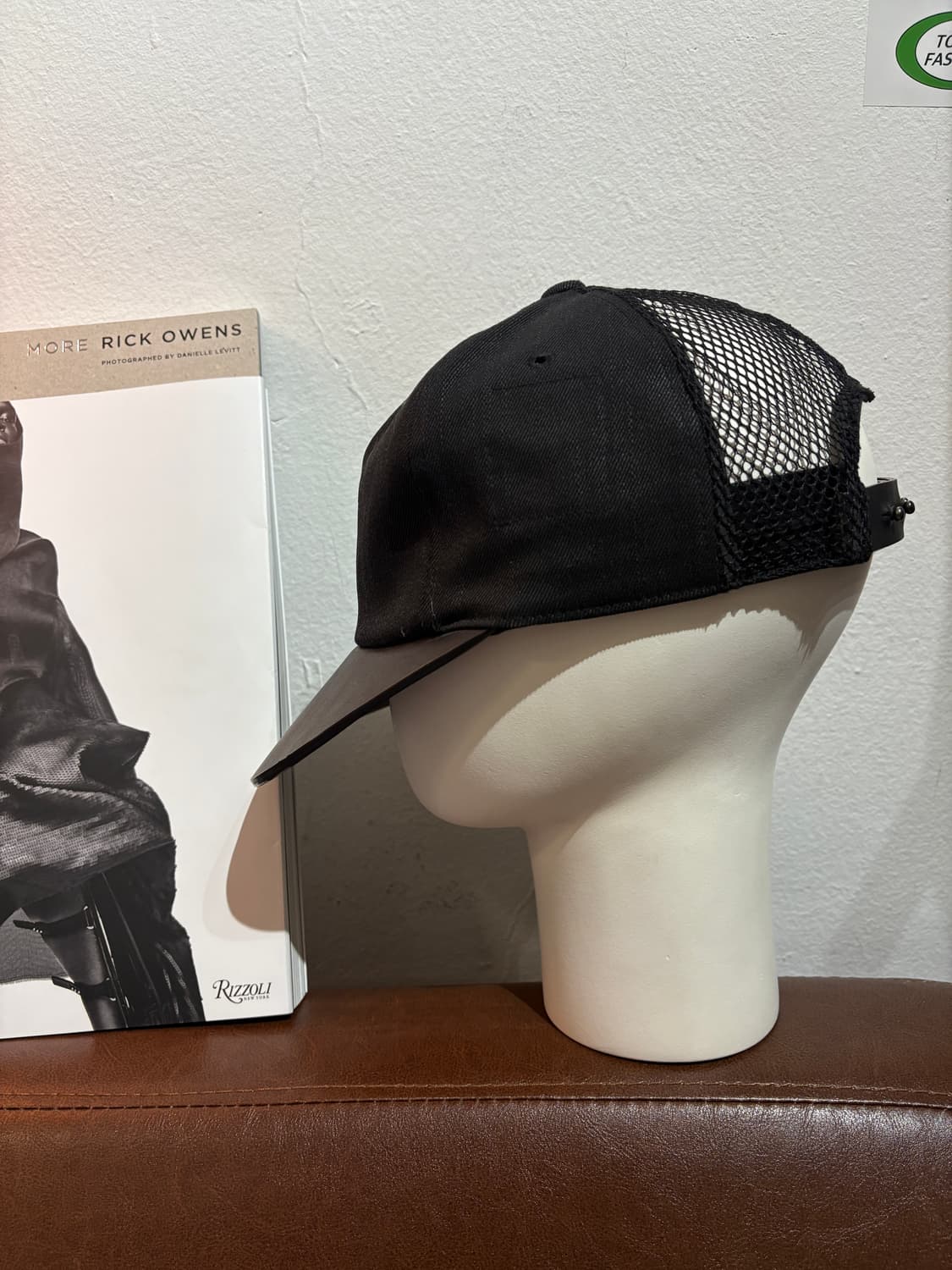 TTF✳️릭오웬스 카프레더 코팅 매쉬캡 상품이미지3