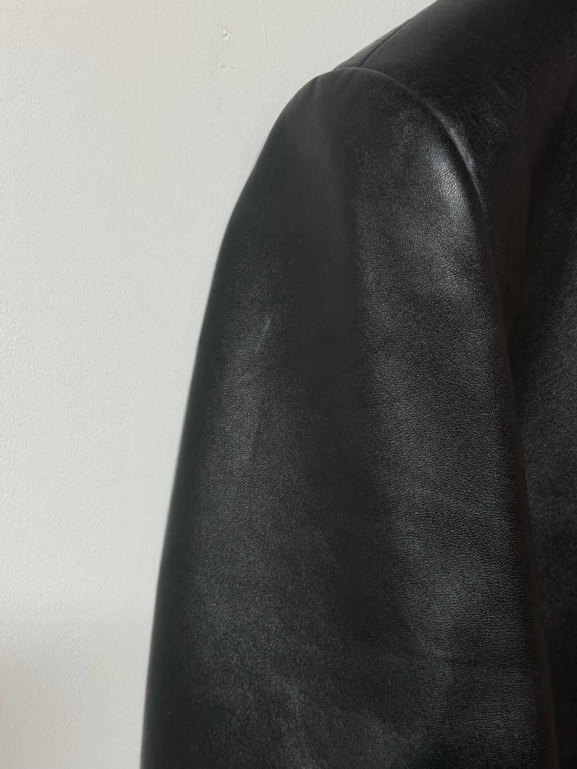 가우디 이태리 양가죽 나파 레더 블레이저 자켓 블랙 100 상품이미지7