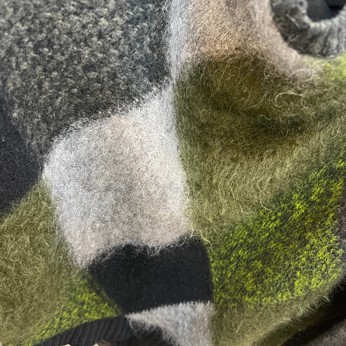 N°21 NUMERO VENTUNO 모헤어 시스루 니트 상품이미지4