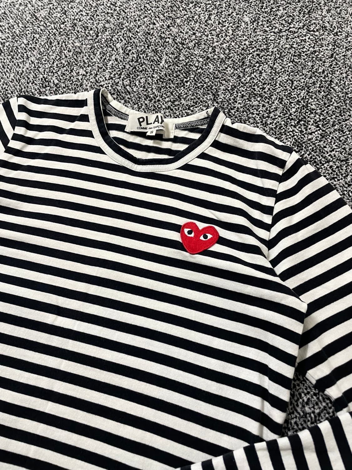 빈티지9. 꼼데가르송 플레이 스트라이프 롱슬리브 블랙 화이트 줄무늬 상품이미지2