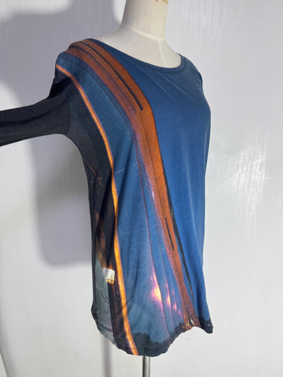 14aw mm6 그래픽 롱슬리브 메종 마르지엘라 상품이미지3