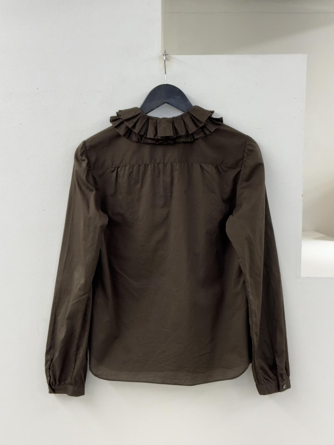 마가렛 호웰 프릴 셔츠 상품이미지4