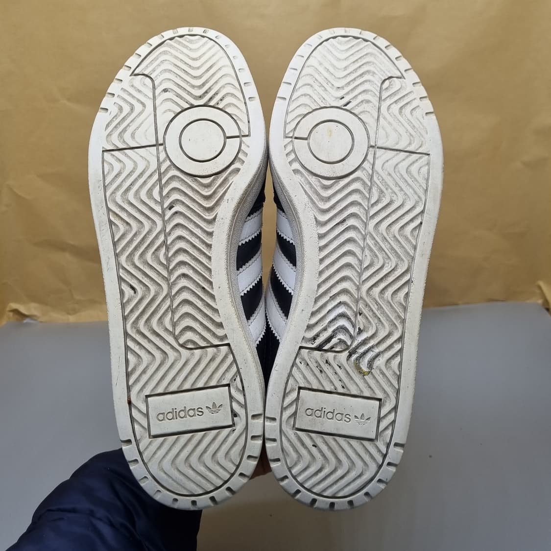 아디다스 팀코트 남성운동화255 상품이미지3