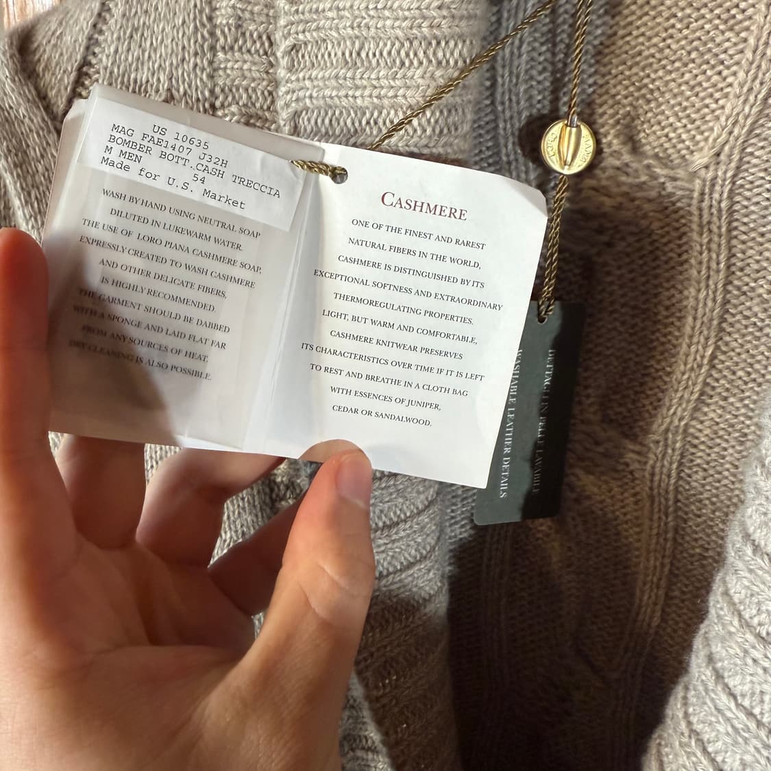 로로피아나 캐시미어 숄카라 가디건 새상품 판매 합니다. 상품이미지4