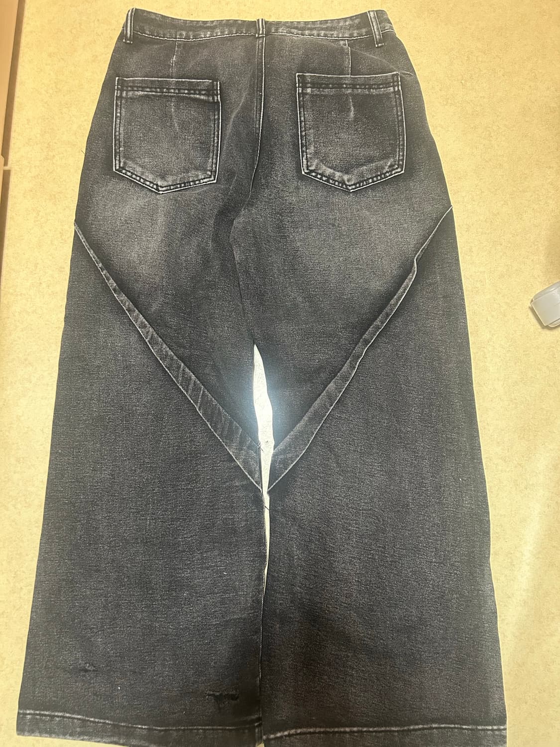 데미지 디테일 데님팬츠 상품이미지2