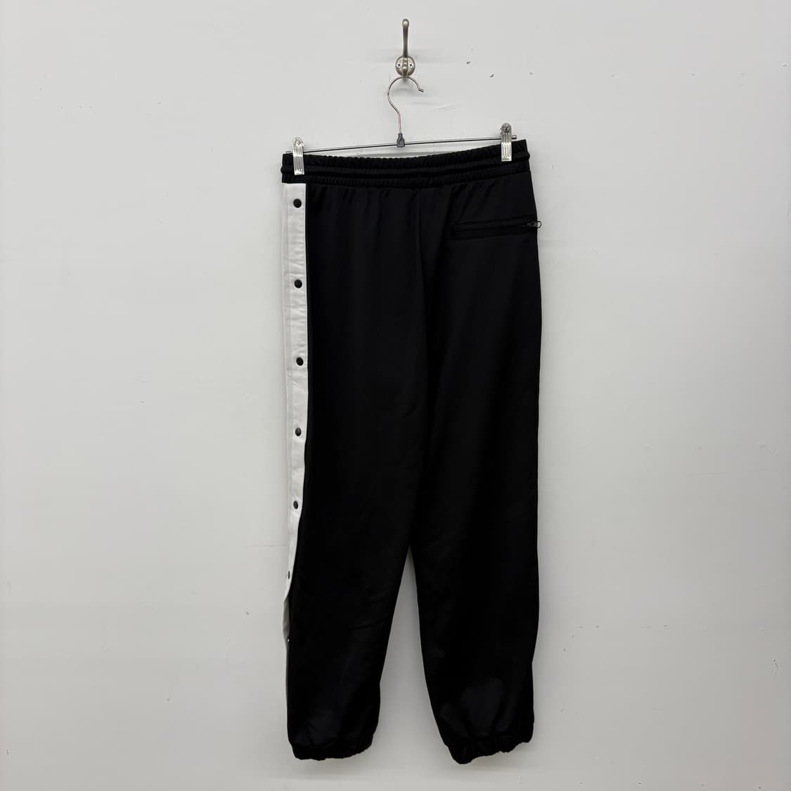아디다스 블랙 삼선 트랙 바지 28in(밴딩) 상품이미지4