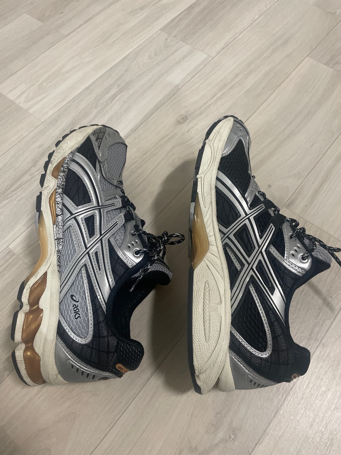 아식스 젤님버스 10.1 피그몬트 그레이 255 상품이미지3