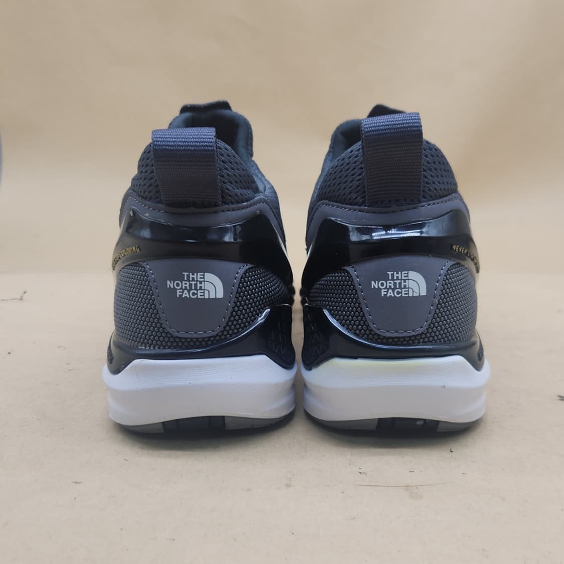 노스페이스 다이나믹 하이킹 트레킹화 245 상품이미지4