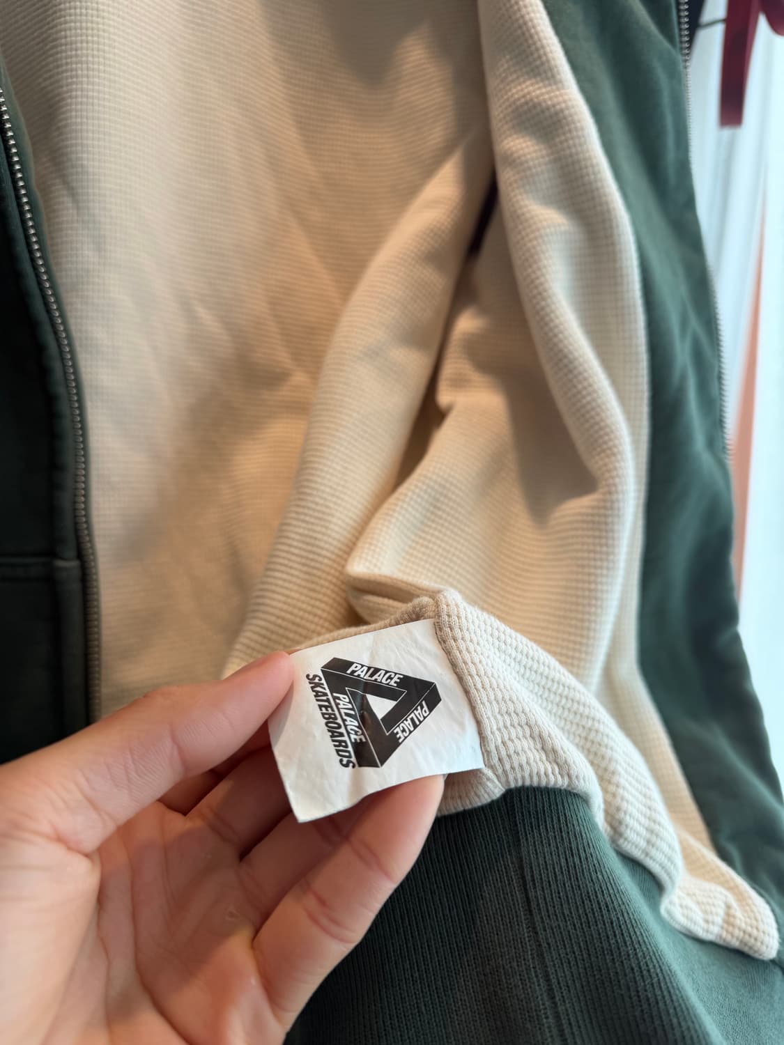 팔라스 [정품] 후드 집업 (시세 30만) 서멀 더블 M(100) 상품이미지4