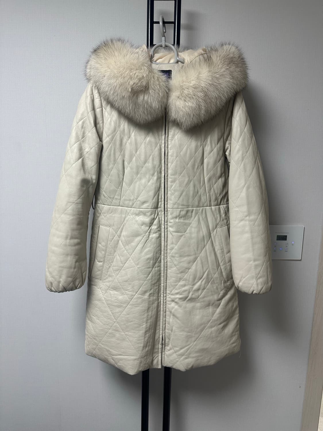 안나수이   구스다운  폭스퍼  양가죽  자켓-S사이즈 상품이미지2