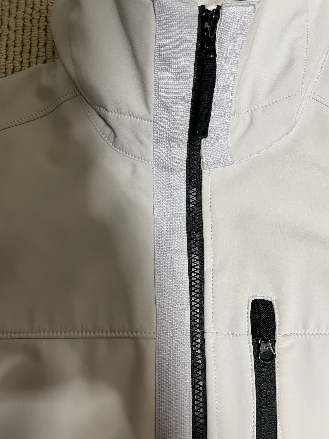 스톤아일랜드 소프트쉘 자켓 상품이미지6